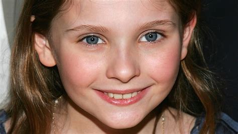 abigail breslin teeth|The Stunning Transformation Of Abigail Breslin